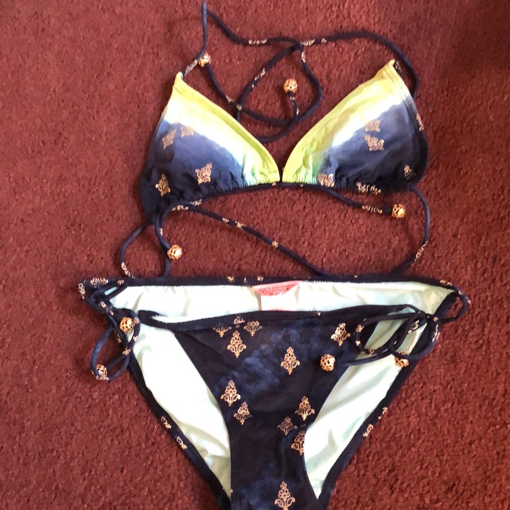 Juicy Couture bikini set